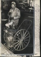 1946 Press Photo Captain John