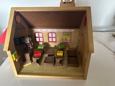 Sylvanian Families Vintage 1980s school with furniture and Owl 