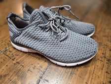 Sketchers Womens Size 9 Gray