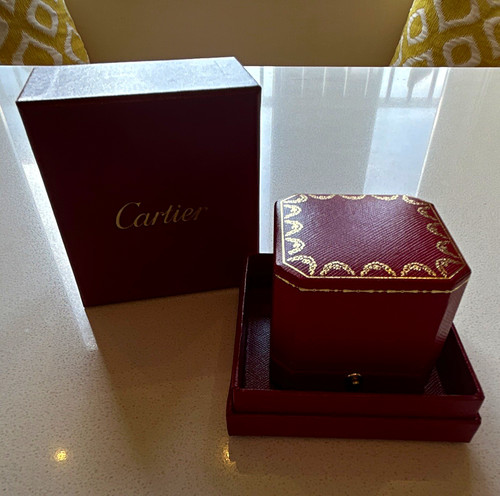 Cartier red leather satin - red,