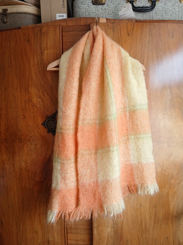 Vintage 1960s 1970s - , mohair