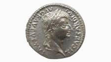Tiberius AR Denarius. AD 14-37
