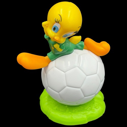 Burger king tweety pie bird - burger,