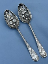 Pair Georgian Silver Berry Spoons - Solomon Hougham Royes & John East Dix 136gms