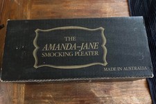 Amanda Jane Smocking Pleater