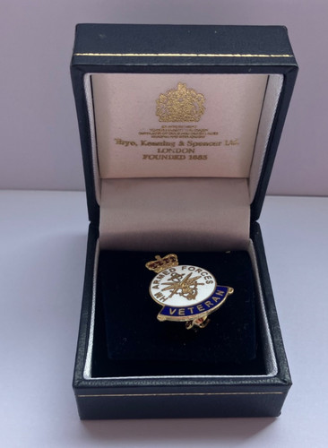 Armed forces veteran enamel - armed,