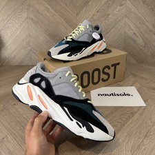 adidas Yeezy Boost 700 Wave