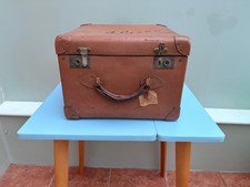 Vintage Hat Box Square Brown