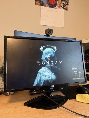 Dgm 2362wd widescreen - 23",
