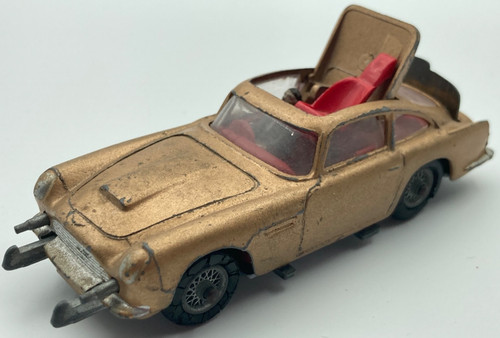 Corgi toys 261 aston - toys,