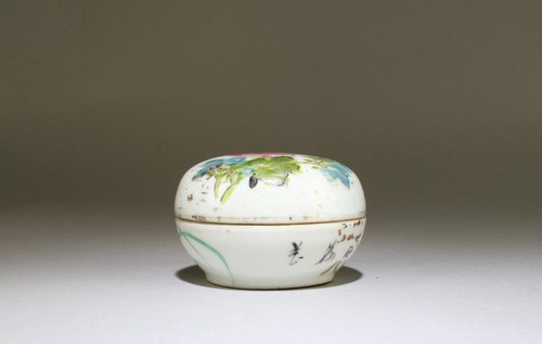 Antique porcelain box seal - antique,