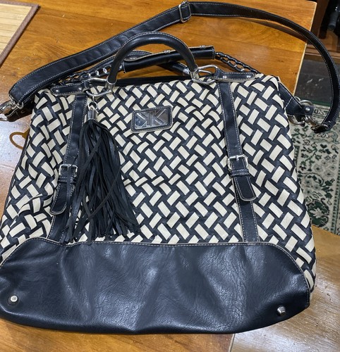 Kardashian kollection faux - kollection,