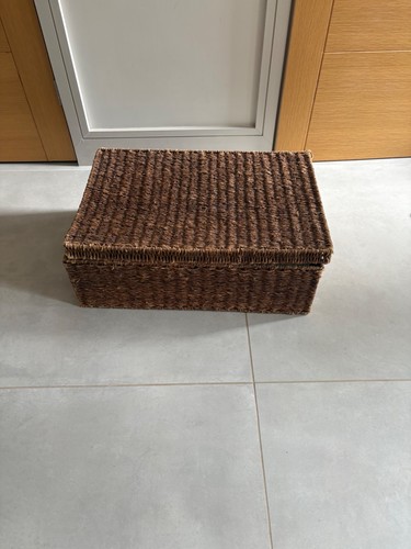 Pair large woven wicker - large,