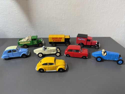 Mint corgi die cast model - corgi,