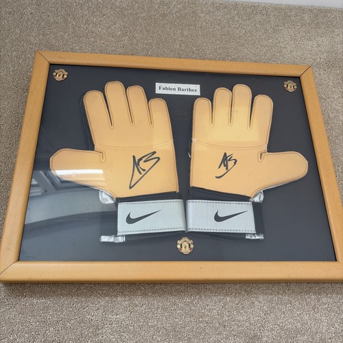 Fabien barthez signed - fabien,