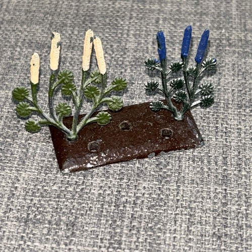 Britains miniature garden - britains, lead