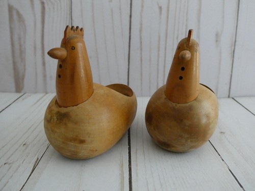 Set vtg teak wood chicken - of, 2