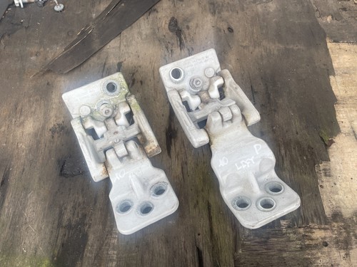 Ford transit door hinge rear - hinge,