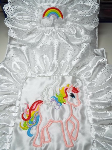White satin doll - white,