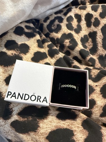 Pandora pavé heart ring - pandora,
