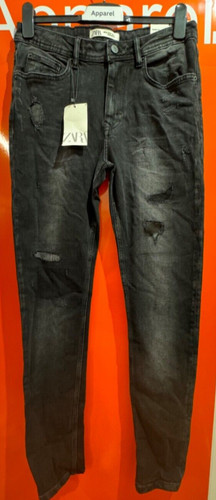 Zara black skinny fit - black,