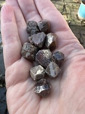 Zircon crystal - zircon,