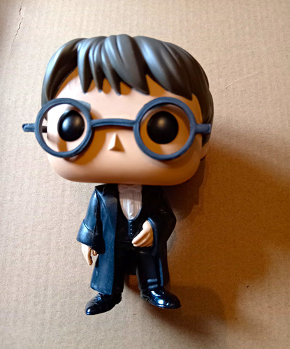 Harry potter vinyl figure with - vinyl,