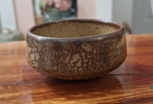 Small ceramic pottery dish - small,