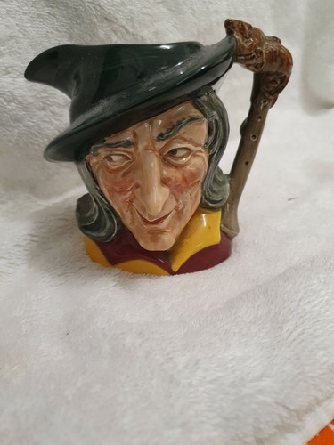 Royal doulton small - small, character