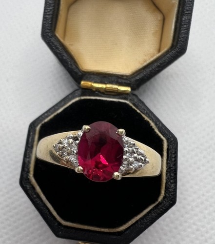 Vintage 9ct gold synthetic - vintage,