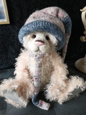 Charlie Bear TOASTIE SJ5906 Number 228 of only 350 worldwide Stands or Sits MINT