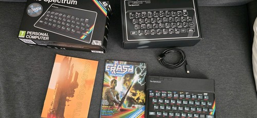 The spectrum retro gaming - spectrum,