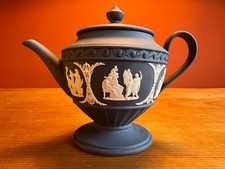 Very Rare WEDGWOOD Portland Blue JASPERWARE Small Footed Teapot