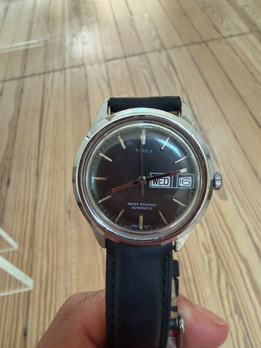 Vintage 1977 mens timex - vintage,