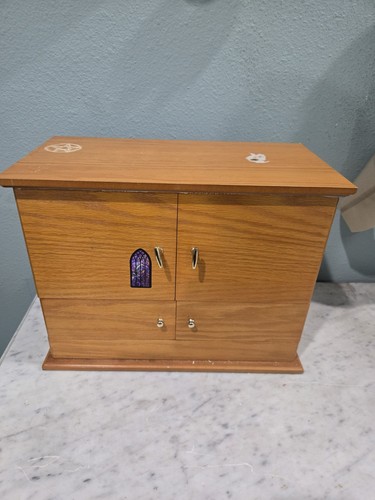 Oak jewelry box for your - box,