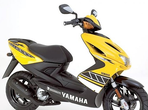 Yamaha aerox mbk - mbk, yellow
