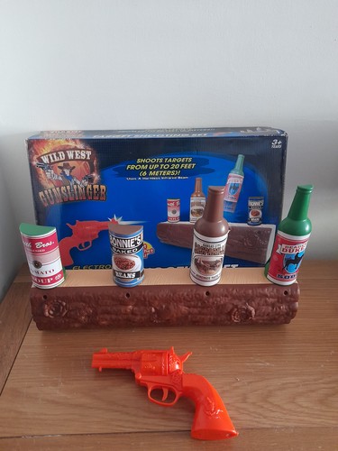 Wild west gunslinger - west,