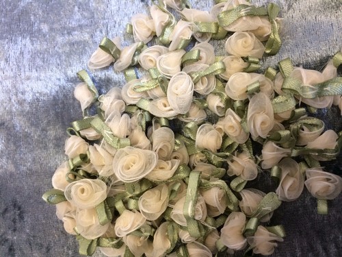 Organza ribbon roses buds - roses,