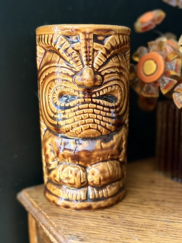 Vintage hawaiian tiki - tiki, mug