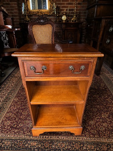Antique mahogany drop - mahogany,