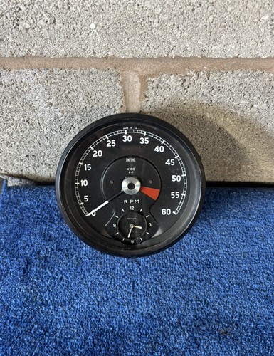 Jaguar type rev - rev, counter