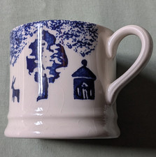 Emma Bridgewater Spongeware 1986-89: 1/4pt mug with blue house design