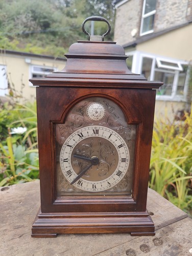 Vintage bracket mantel clock - vintage,