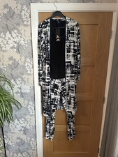 Ladies 3 Piece Outfit Size 20