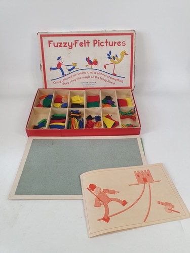 Vintage 1950s fuzzy felt set - fuzzy,
