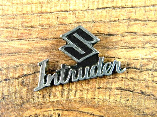 Suzuki intruder vest pin - suzuki,