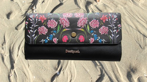 Desigual/purse/crossbody