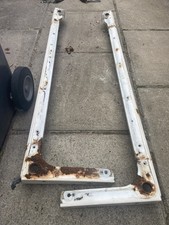 LAND ROVER DEFENDER 110 CSW BODY CAPPINGS PAIR LR019162  LR019163