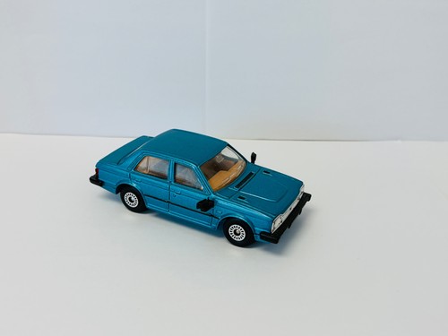 Corgi toys 276 triumph acclaim - corgi,