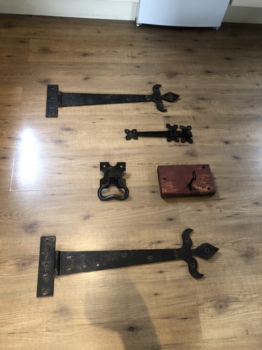 Gothic door furniture - gothic, st